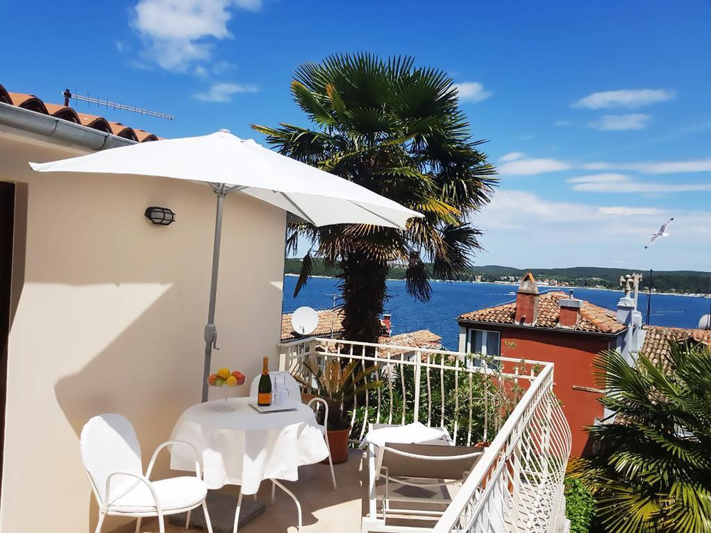Sea View House Olja Apartment *
